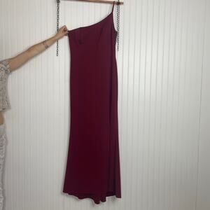 Copied - NWT LA FEMME Burgundy One-Shoulder Jersey Gown Plus Size 16 Front Slit